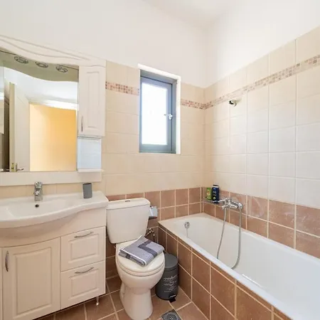 Triodos Myrtos Casa de Férias *