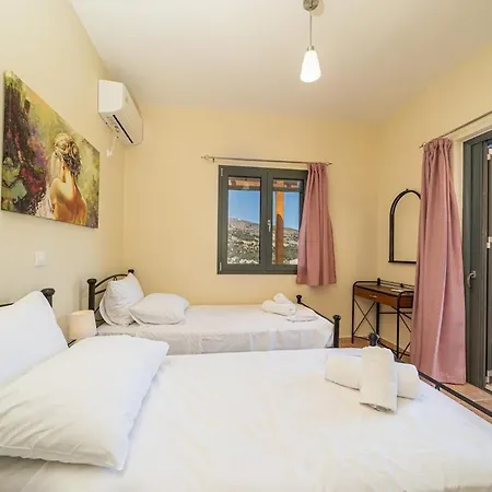 Casa de Férias Triodos Myrtos *