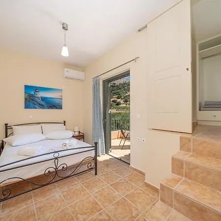 Holiday home Ourania Near Myrtos