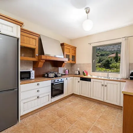 Triodos Myrtos Holiday home